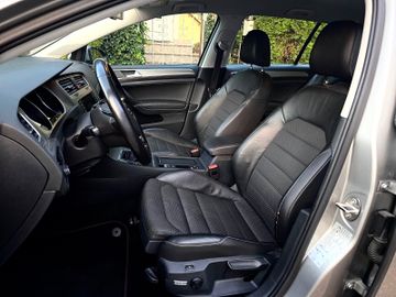 Volkswagen Golf - 9