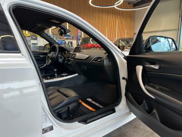 MYAUTOCENTER – Gebraucht- und Jahreswagen mit Werkstattservice in Pfaffenhofen BMW 118 *M-PAKET*SHADOW*LED*VOLLLEDER*TEMPO*KLIMA*