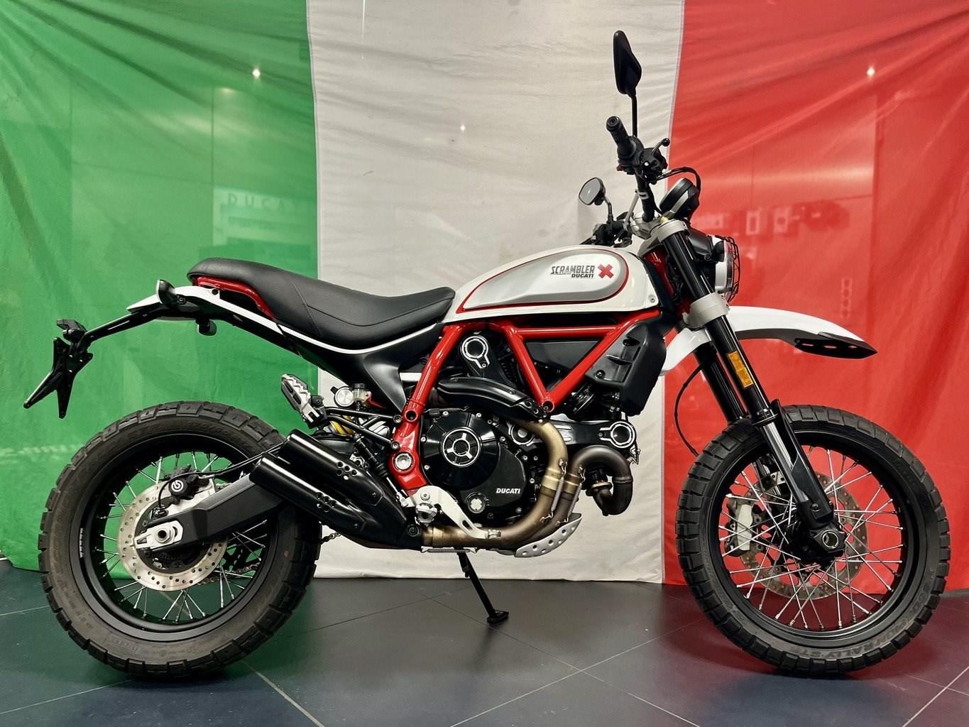 Ducati Scrambler Desert Sled