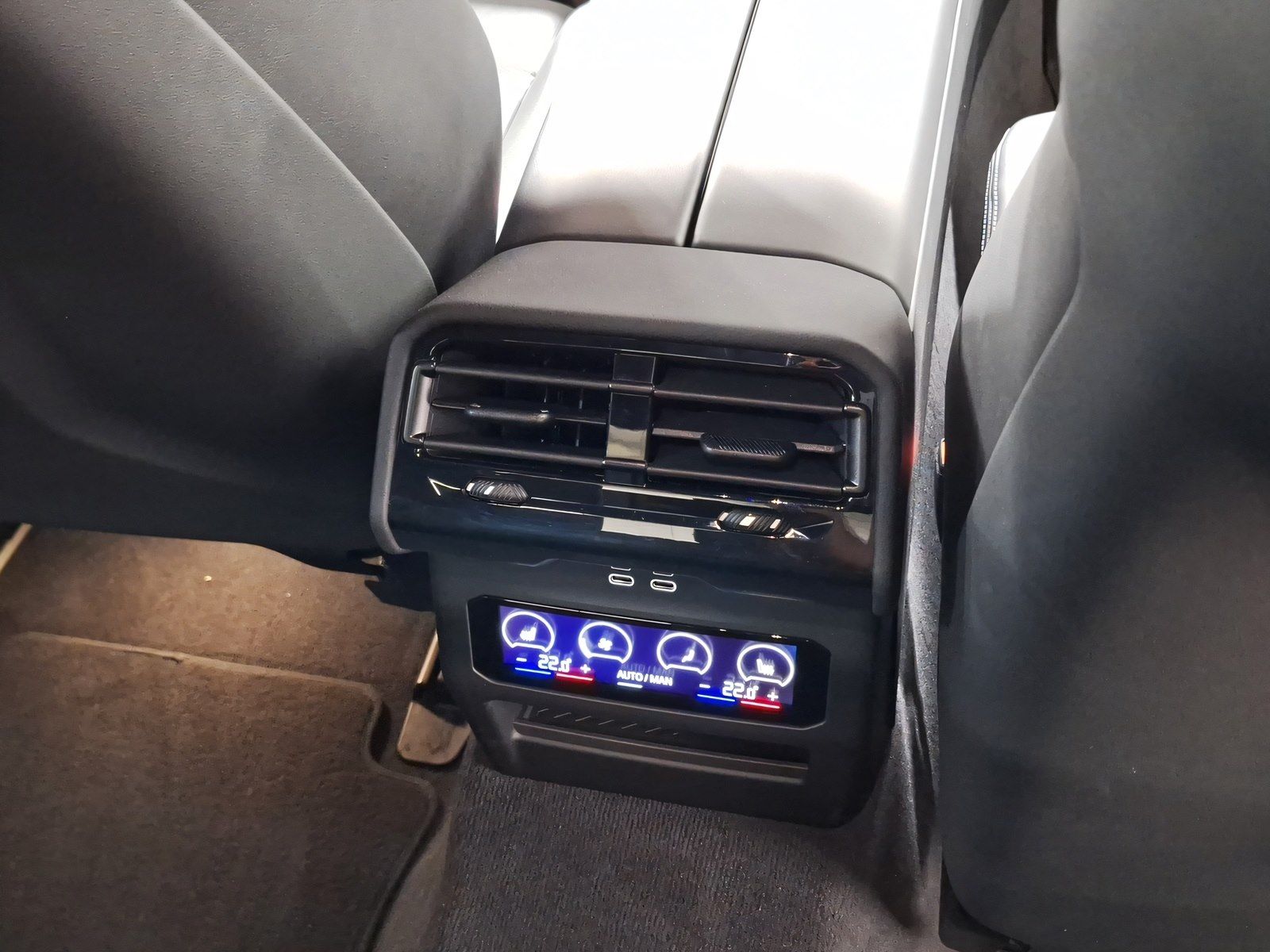 BMW M5 - Bild 17