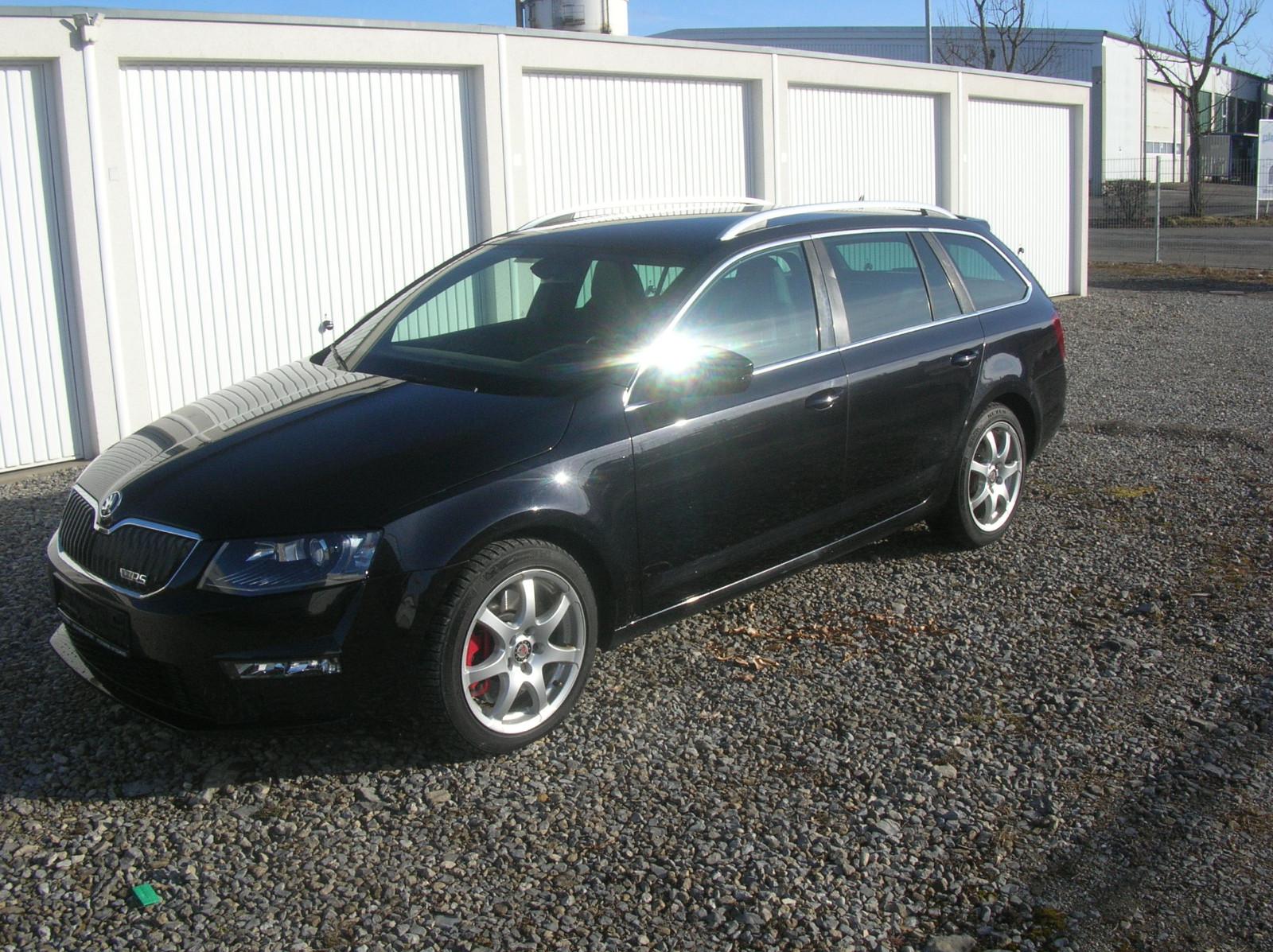 Skoda Octavia RS 2.0TDI-Navi-Klima-PDC-Teilleder