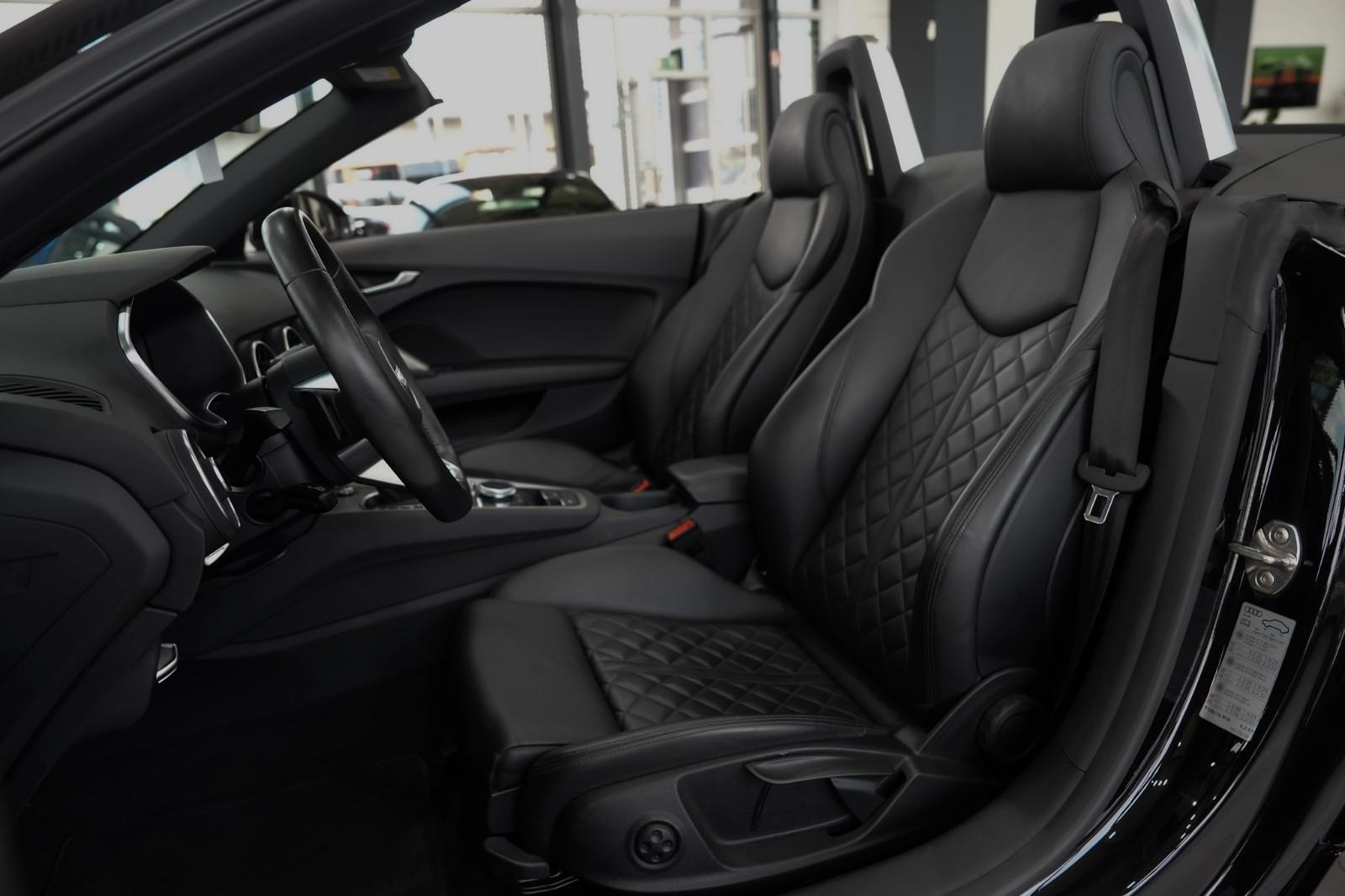 Audi TT Roadster 45 TFSI*SPORTSITZE*SPORTFAHRWERK*LED
