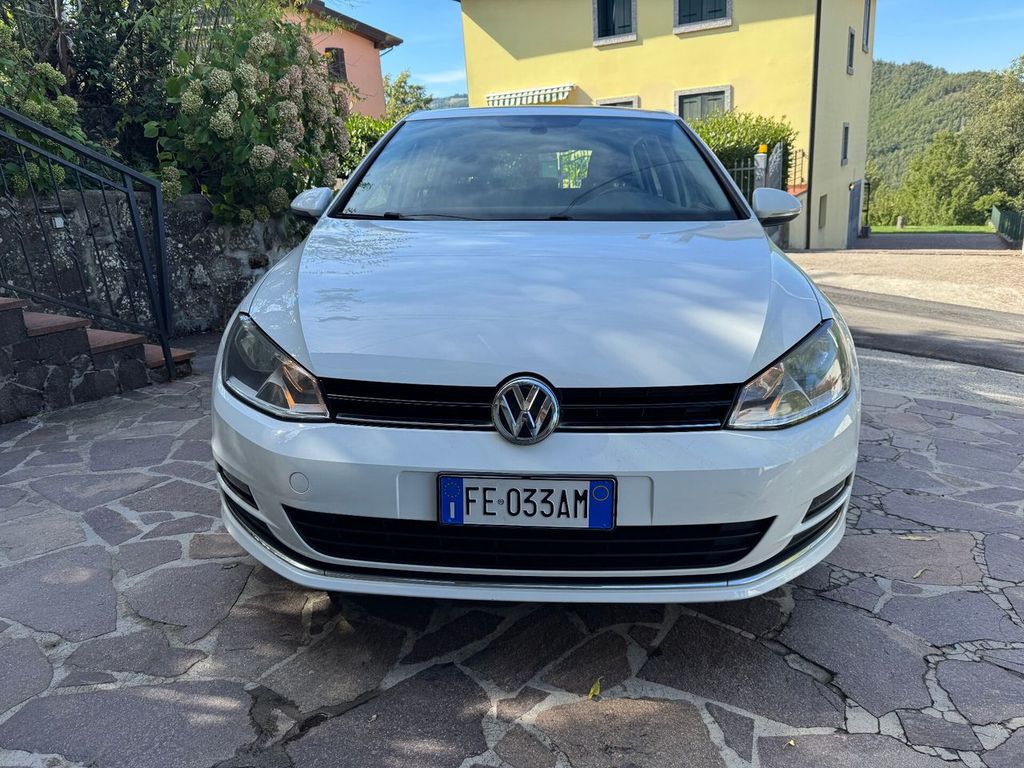 Image of Volkswagen Golf