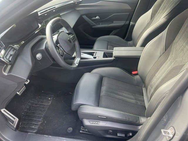 Fahrzeugabbildung Peugeot 408 GT PlugInHybrid 225 AT+Navigationssystem+Sou