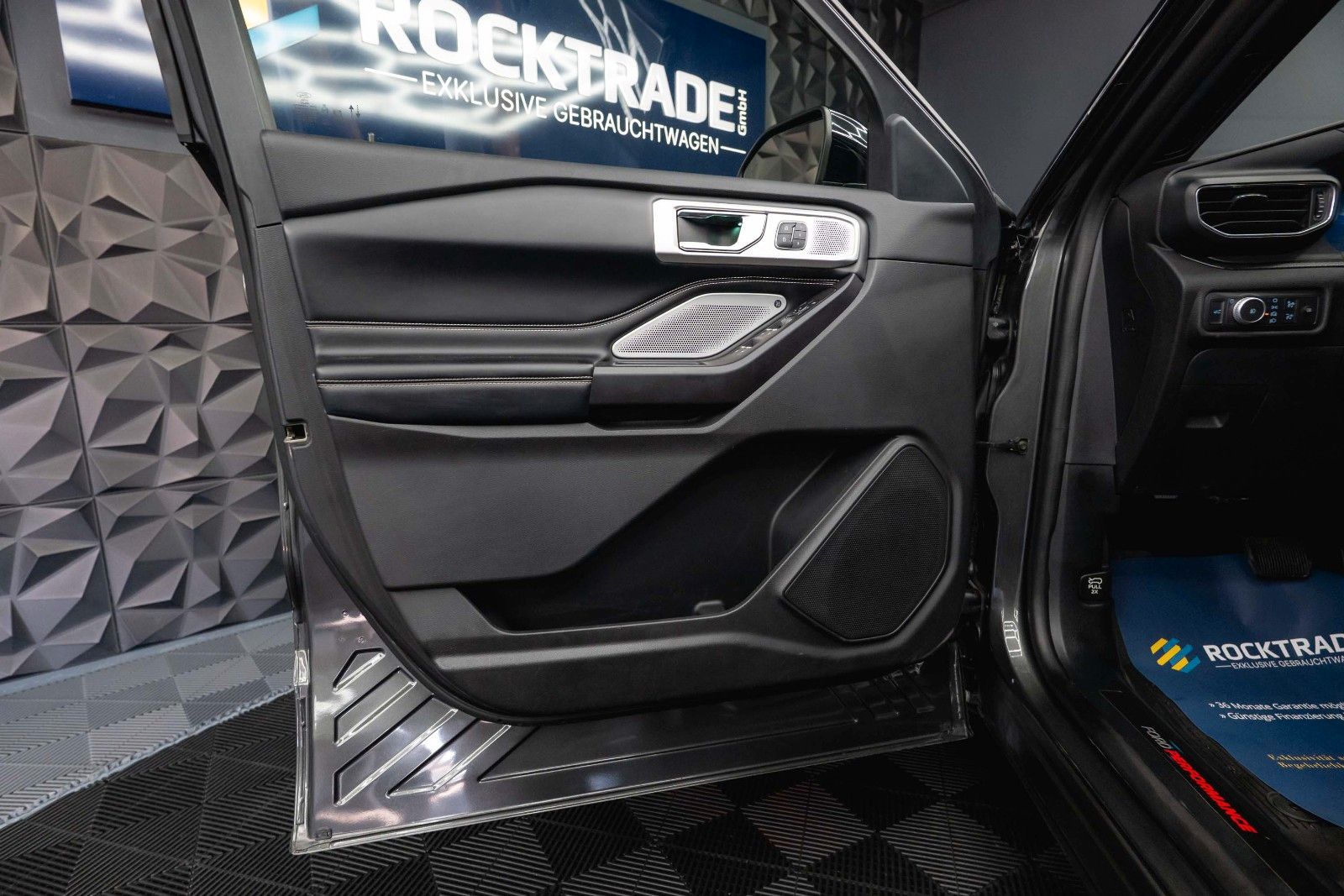 Fahrzeugabbildung Ford Explorer ST-Line 3.0 V6 EcoBoost 4x4 *360*ACC*