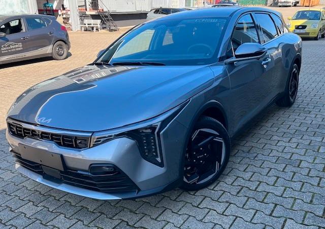 Kia K4 1.6 T-GDI Spirit, DCT, Drivewise 360 Kamera