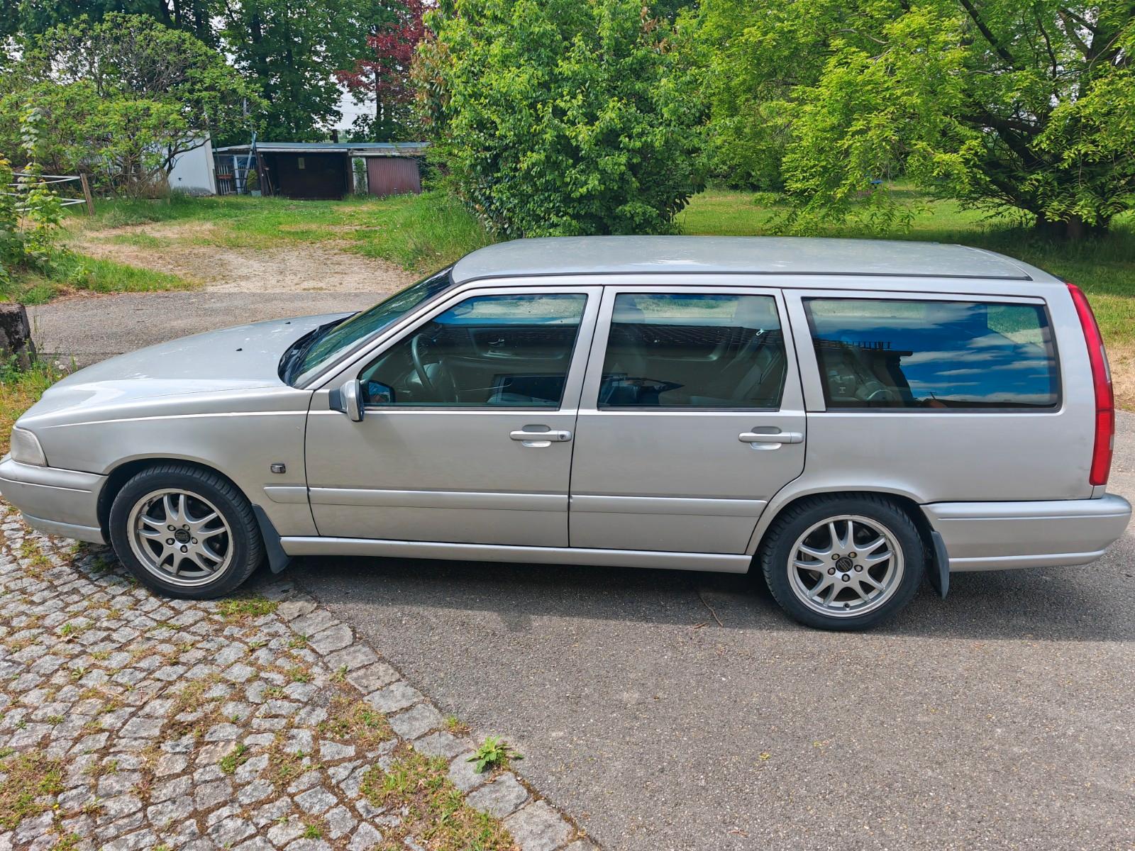 Volvo V70 - 5 Zylinder Sauger - VOLL