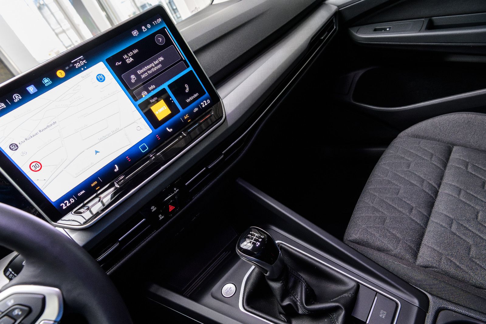 Fahrzeugabbildung Volkswagen Golf VIII. 1.5 TSI 110 kW *+LED+SHZ+ACC+RFK+LHZ