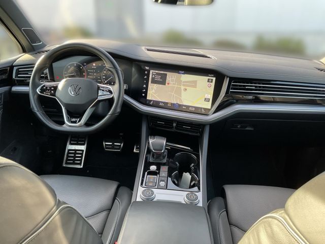 Touareg R-line 3.0 V6 TDI 4Motion StandHZG