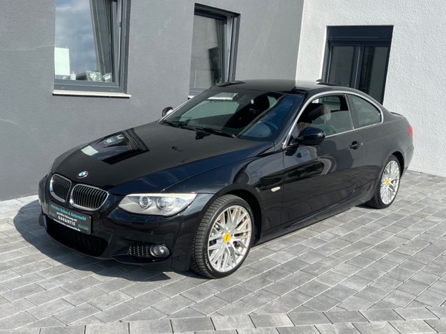 BMW 3 Coupe 325i xDrive/M-Paket/Schalter