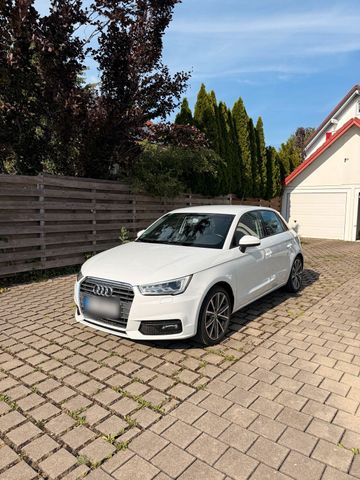 AUDI Audi A1 1.0 TFSI Ultra TÜV02/28 8-Fach ber...