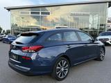 Hyundai i30 1.6 CRDI/AUTOMATIK/KAMERA/NAVI/PARKSENSOR - Hyundai i30 N mit Diesel-Antrieb