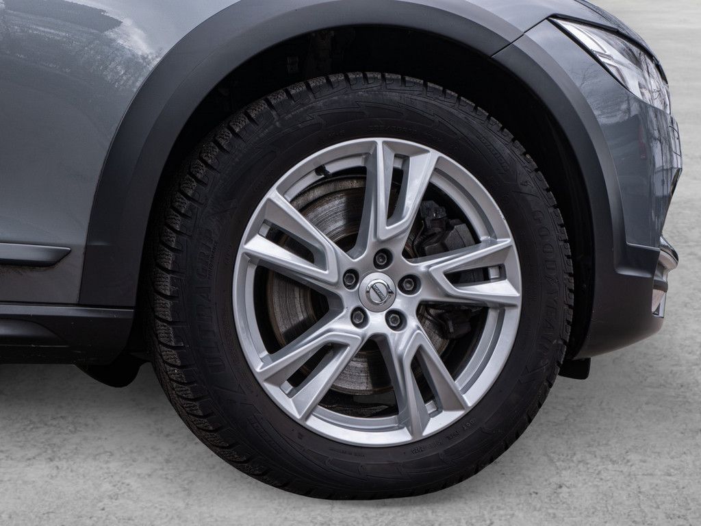Volvo V90 CC D4 Pro AWD *Luft*SHZ*Alarm* foto 4