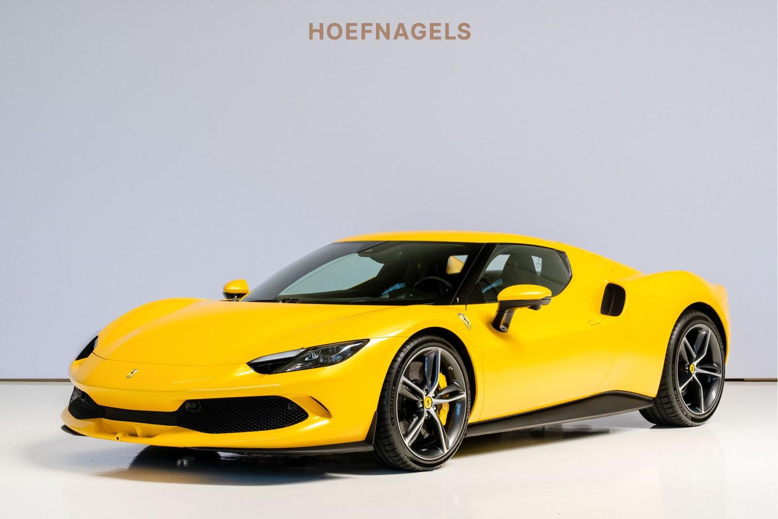 Ferrari 296 GTB Giallo Triplo Strato, Carbon, Apple CarP