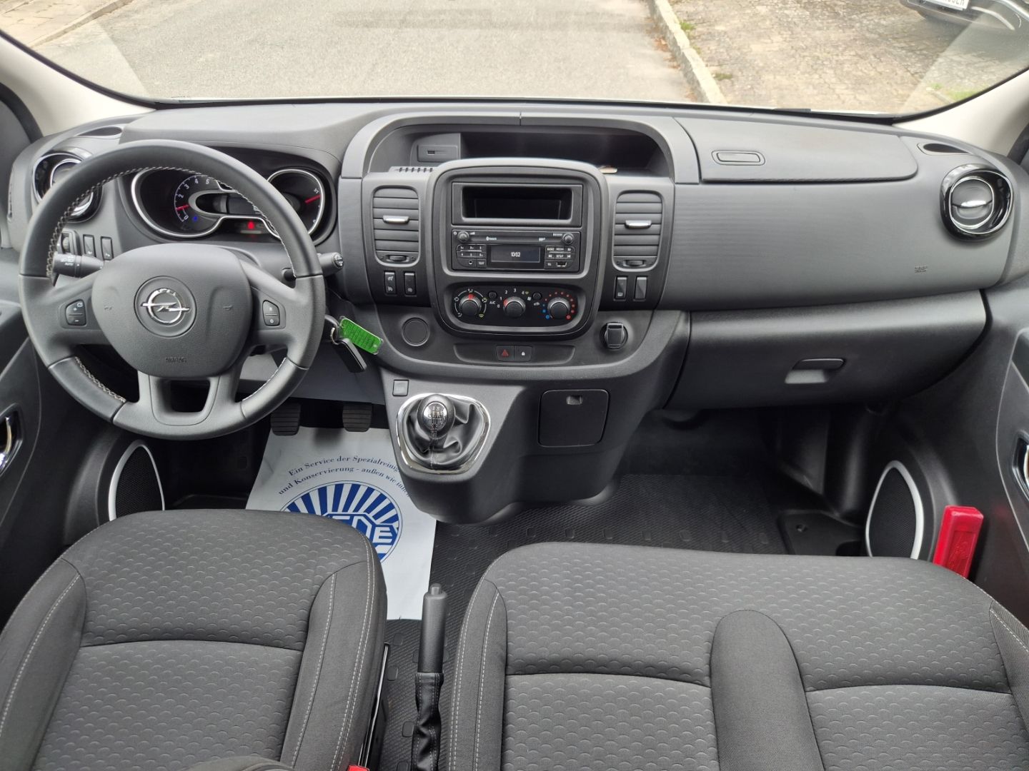 Fahrzeugabbildung Opel Vivaro B Kasten Kombi Combi L2H1 2,9t