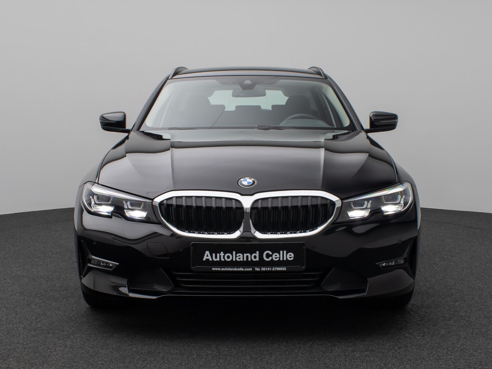 Fahrzeugabbildung BMW 320i CockPit+ DAB PDC LED Lordos Sitzhzg Komfort