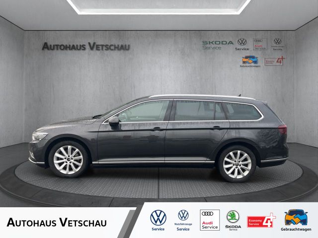 Passat Variant 2.0 TDI Elegance Bluetooth Navi