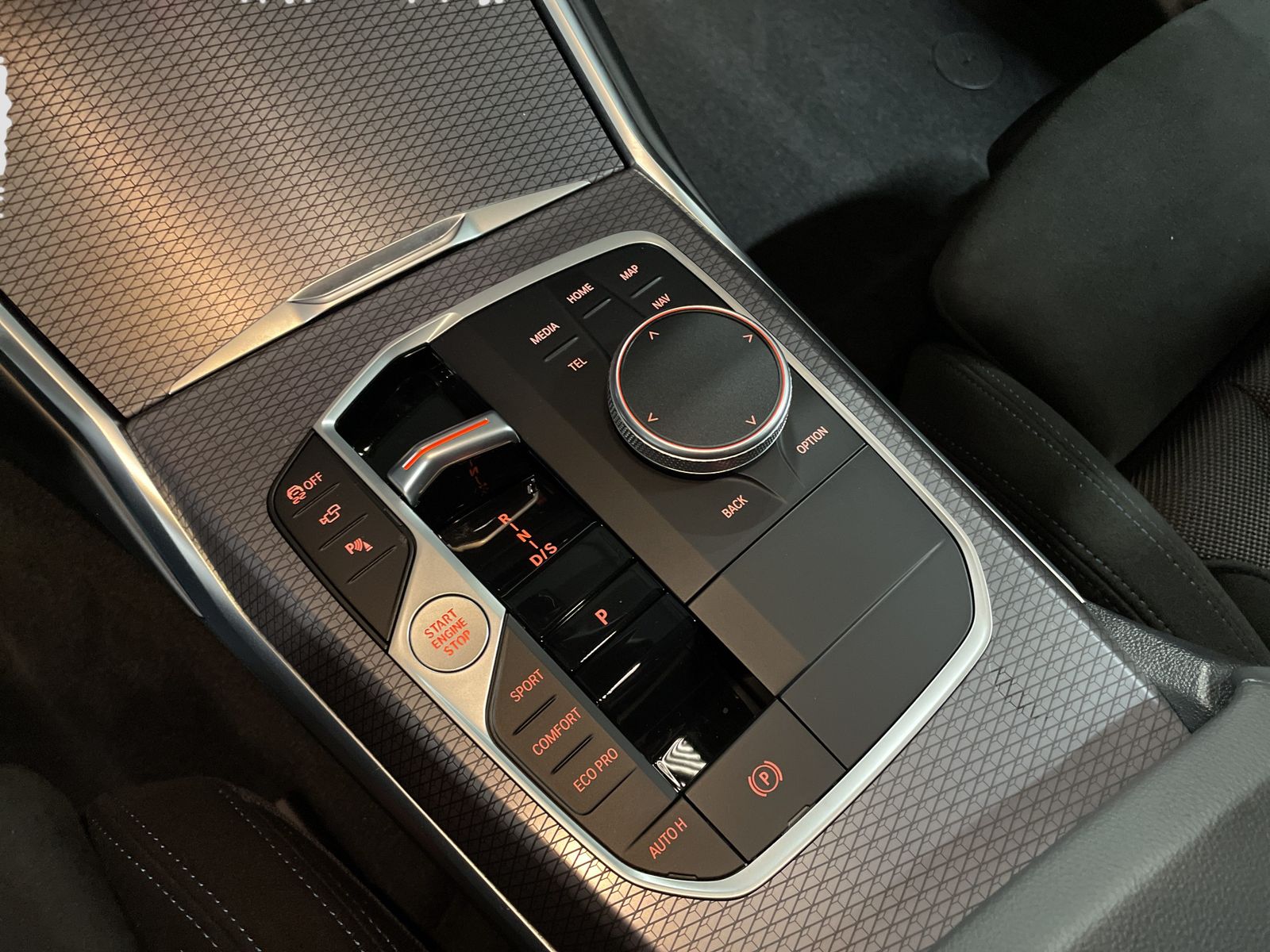 BMW 320 - Bild 17