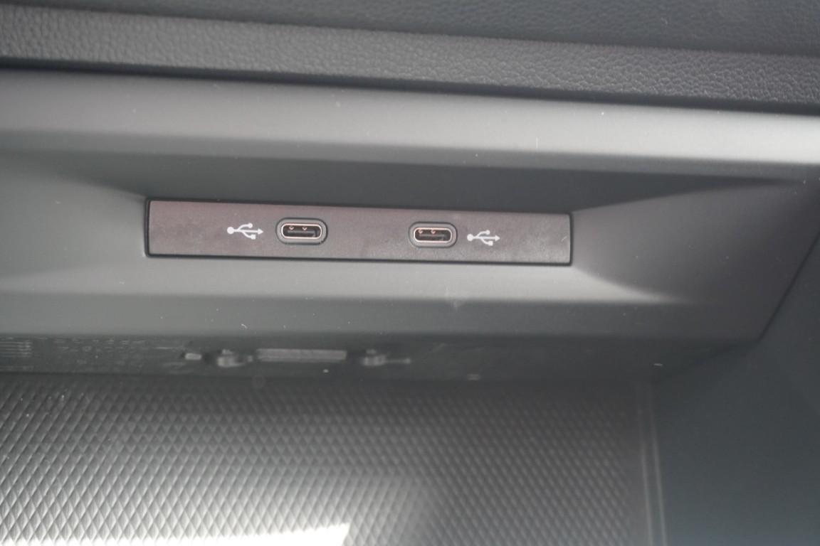 Volkswagen Golf VIII Variant 1.0 TSI LED Lenkradheizung AHK, миниатюра 26