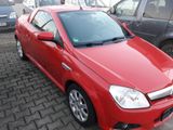 Opel Tgra b im sehr gutem Zustand - Opel Corsa mit Benzin-Antrieb: Cabrio