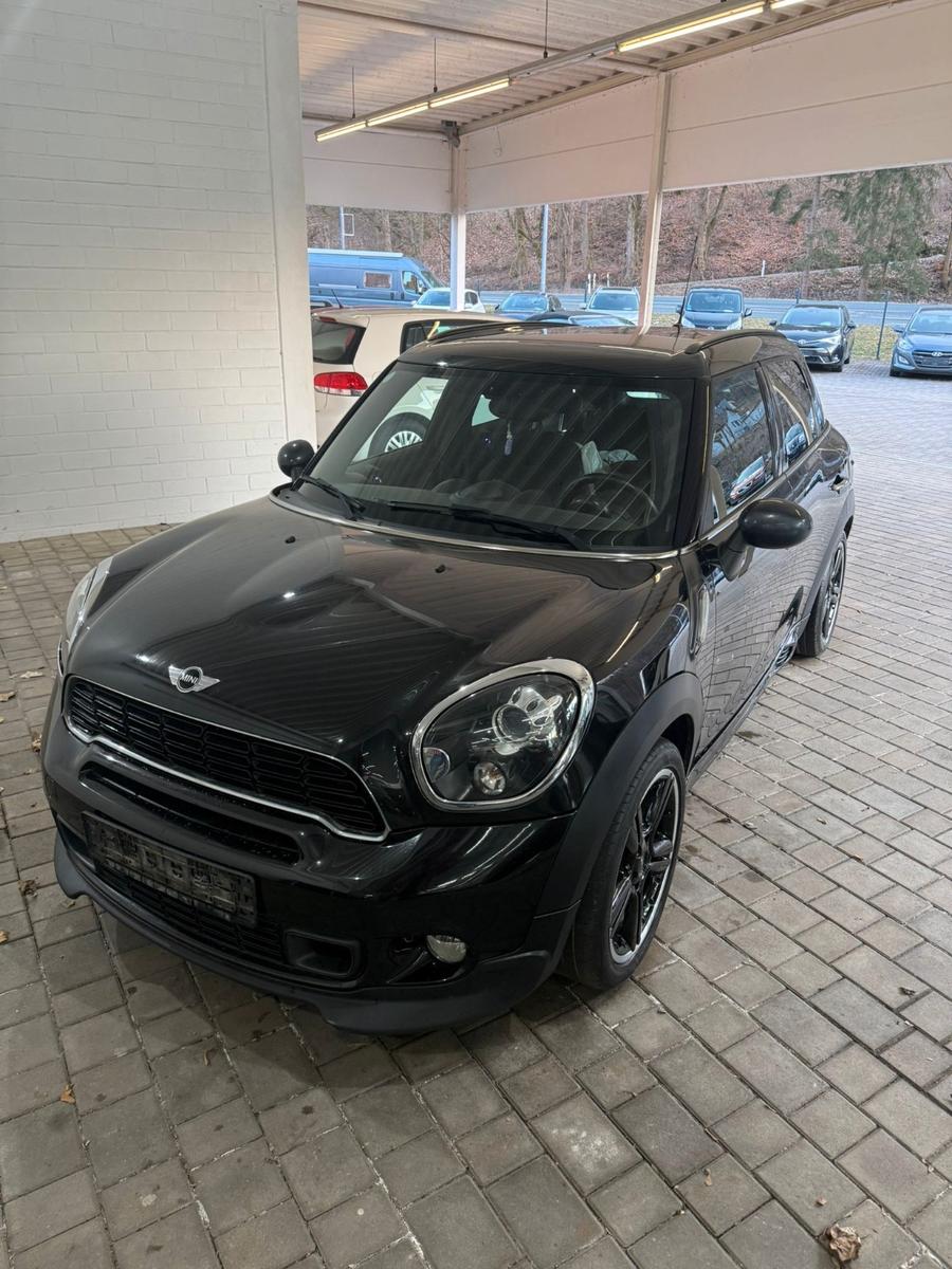 MINI Countryman S (Cooper)*ALL4*SH*PDC*Xenon
