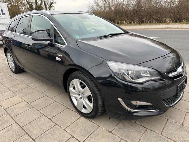 Opel Astra J Sports Tourer Exklusiv 1 HAND/8FACH/NAVI