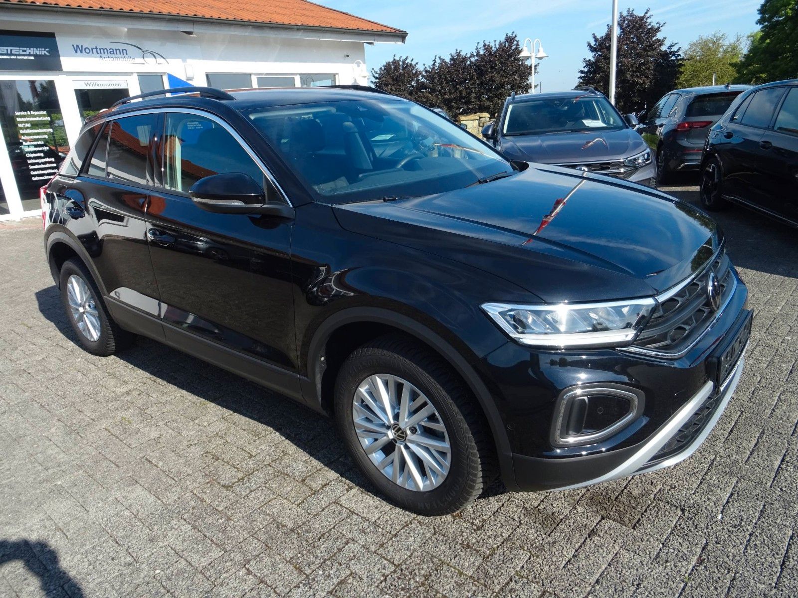 Volkswagen T-Roc 1.0 TSI Life Virt Led Navi/App PDC SHZ foto 2