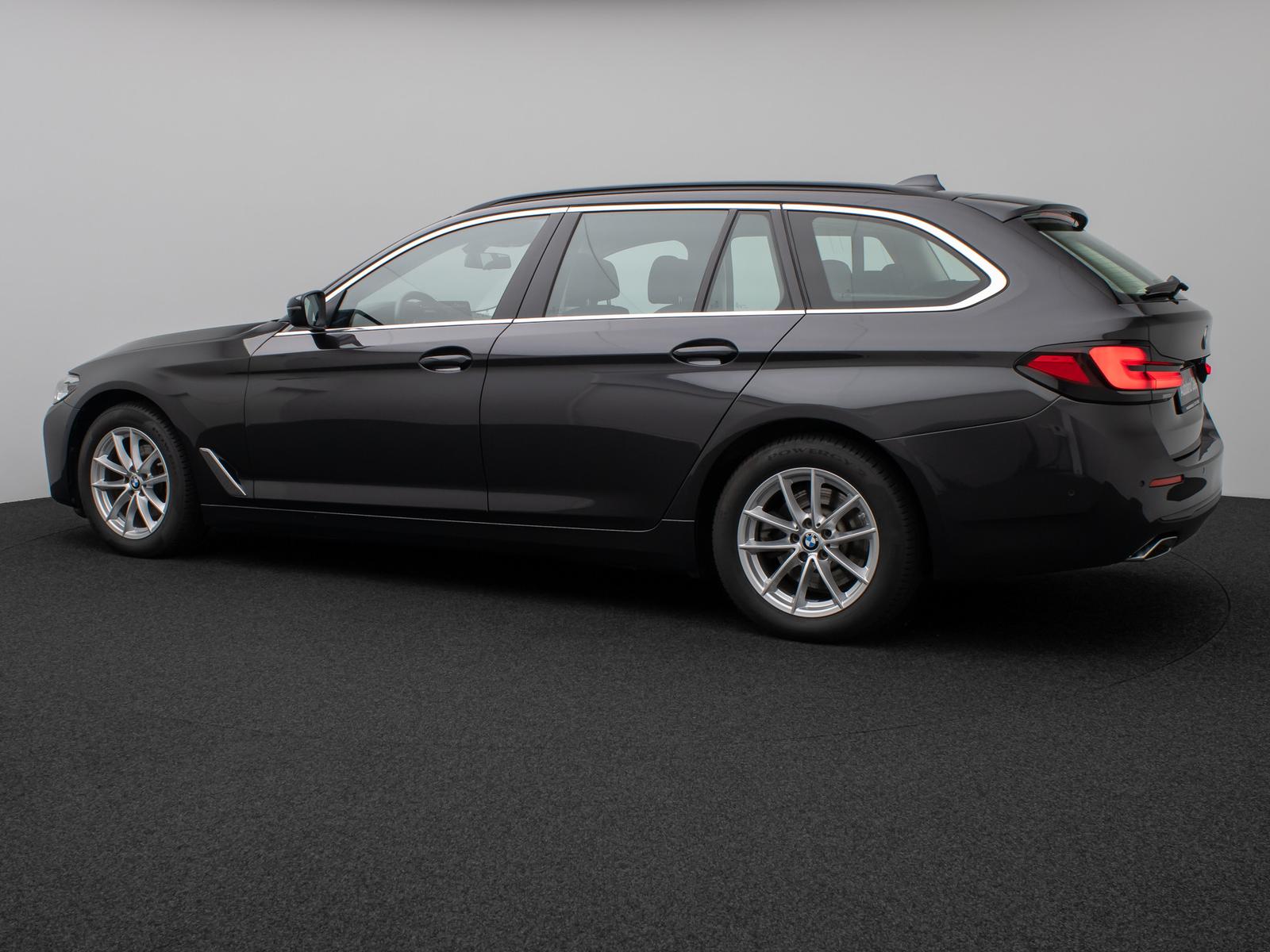 BMW 520 d xD Kamera HUD DAB HiFi Belüftung Leder Komf, миниатюра 10