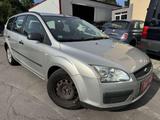 Ford Focus Trend/Sehr gepflegt/Klima/Allwetter/TÜV 07 - Ford Focus aus 2006: Kombi
