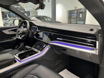 Audi Q8 - 4