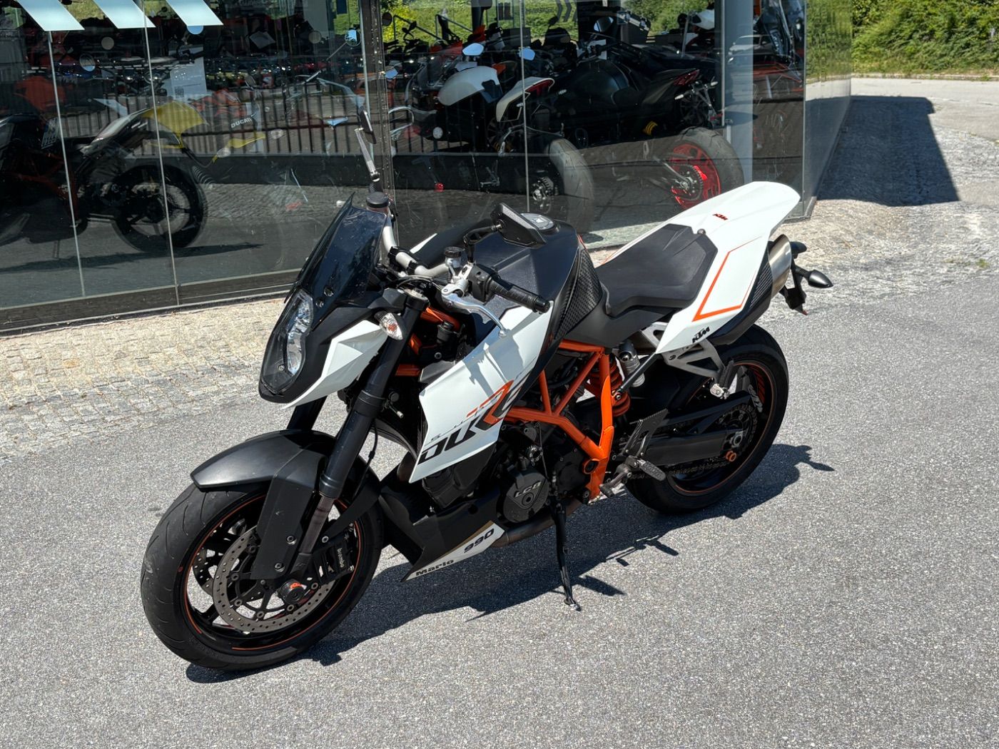 Fahrzeugabbildung KTM 990 Super Duke R