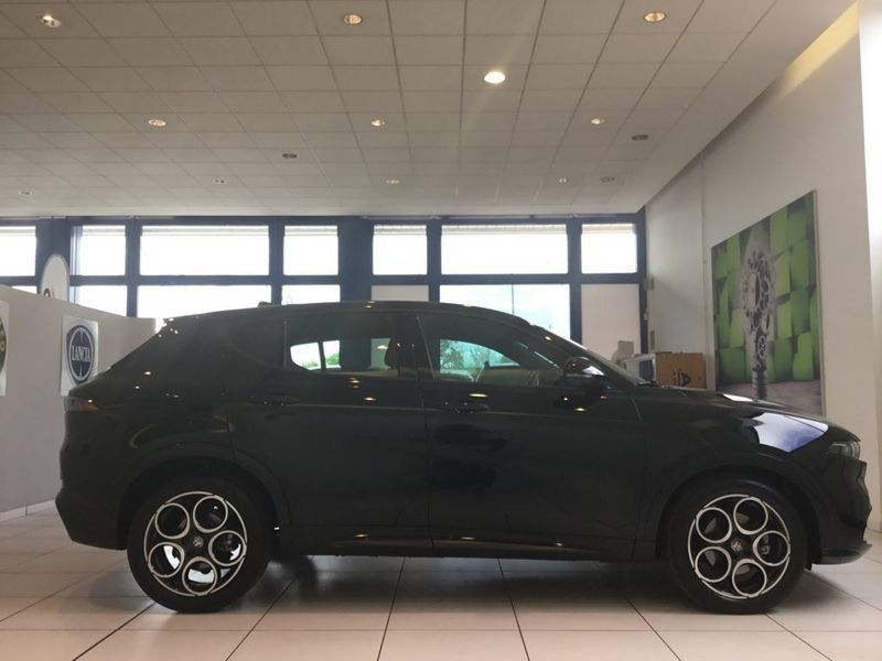 Other Alfa Romeo Tonale 1.3 280cv Plug-in Hybrid AT6 S imagem 2