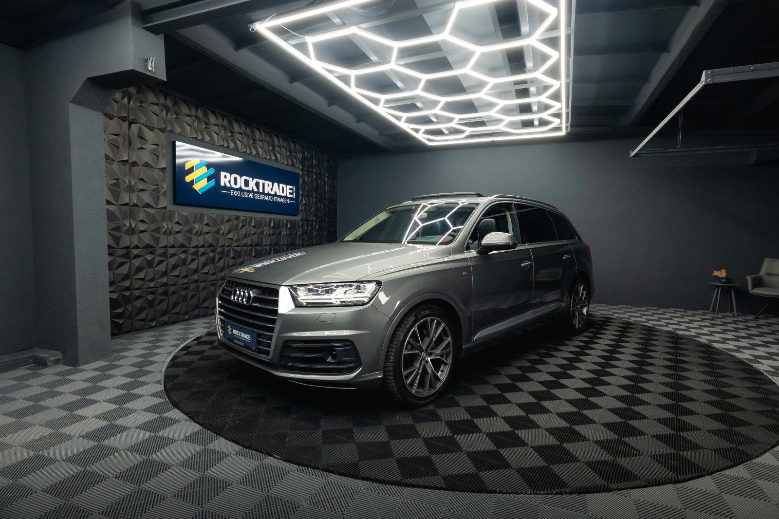 Fahrzeugabbildung Audi Q7 3.0 TDI quattro S-Line Plus *Pano*ACC*LED*