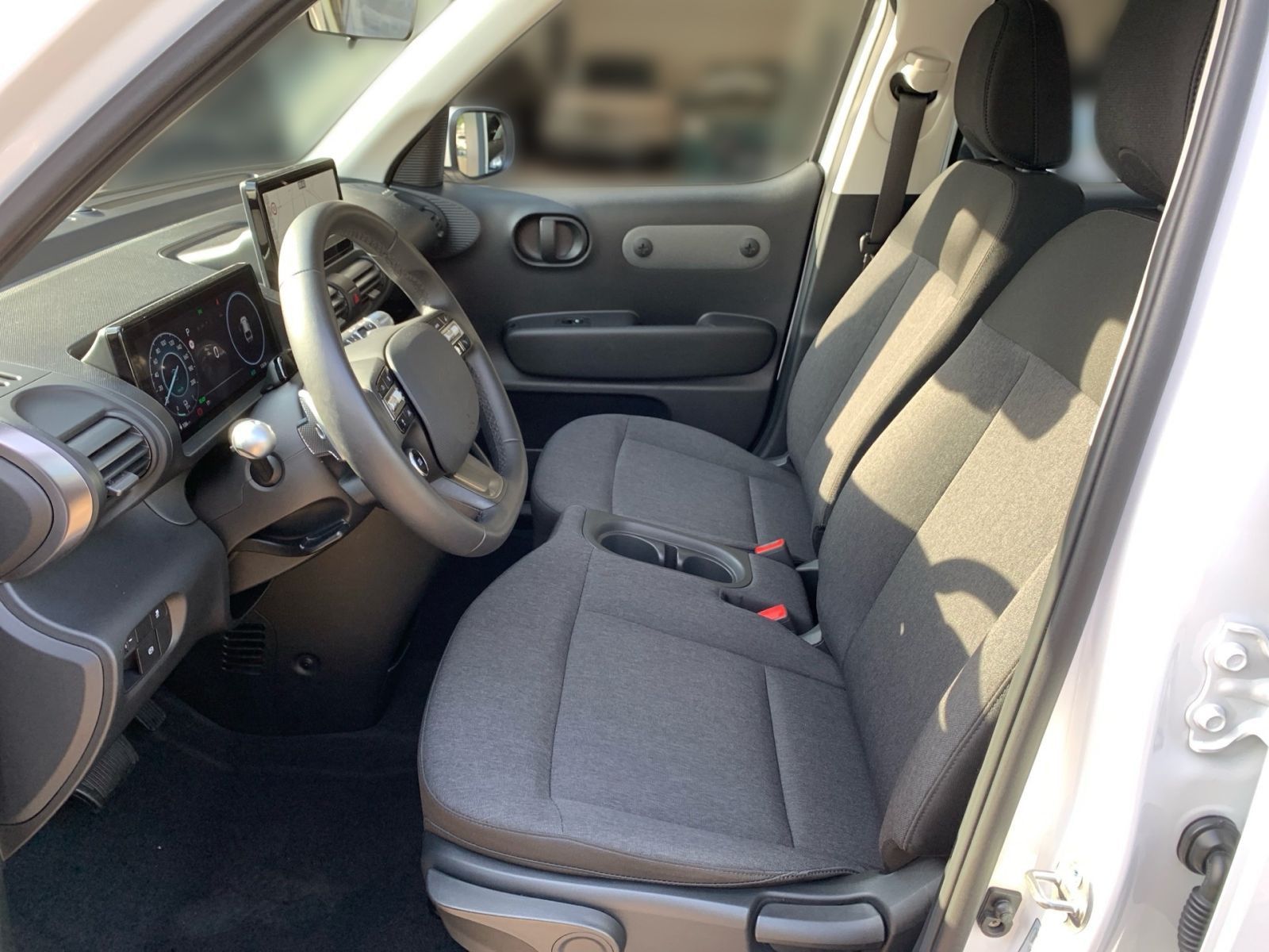 Fahrzeugabbildung Hyundai INSTER Select Elektro 49 kWh Navi Allwetter