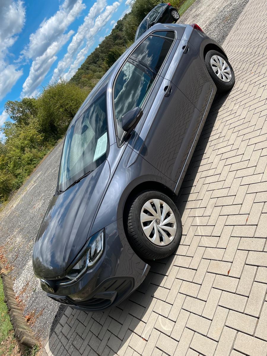 Volkswagen Polo VI Life