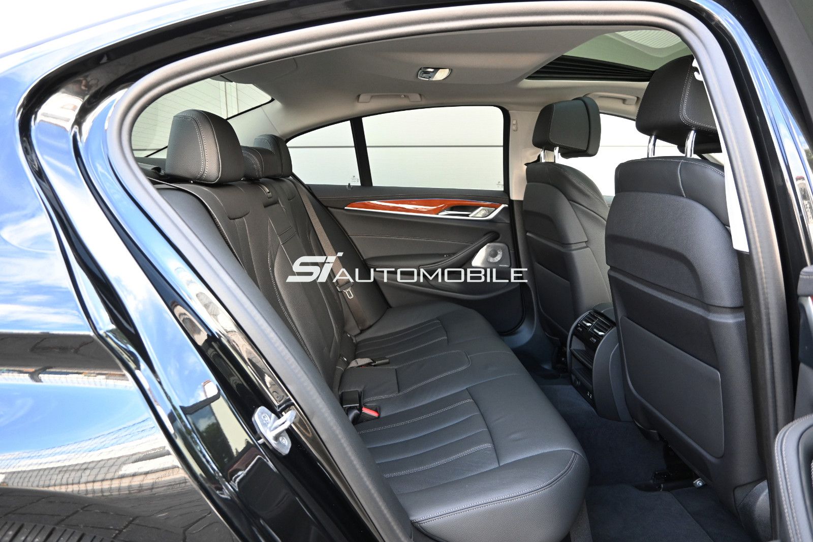 Fahrzeugabbildung BMW 545e xDr Lux °B&W°UVP 97.170€°ACC°SITZKLIMA°360°