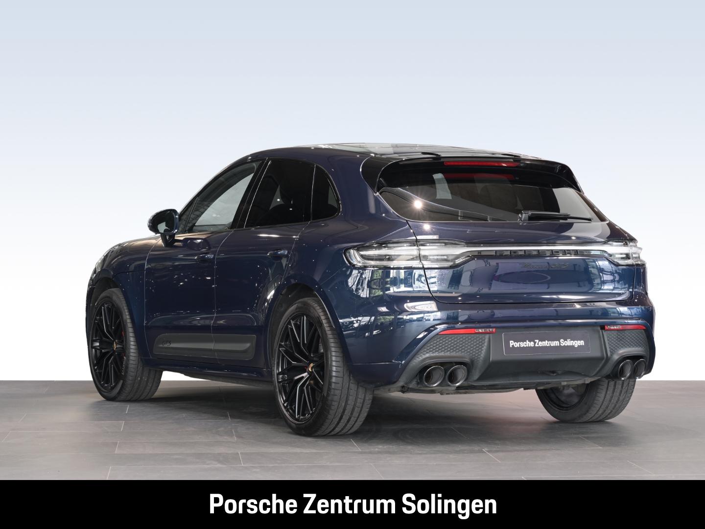 Porsche Macan GTS PANO LUFT AHK 21'' PRIVACY 1. Hand