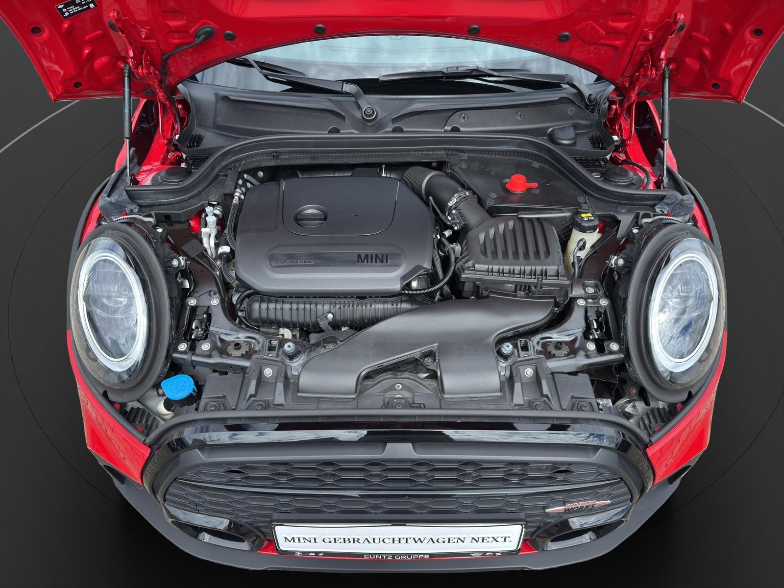 MINI Cooper S Cabrio JCW Trim adaptiverLED Lenkradhei