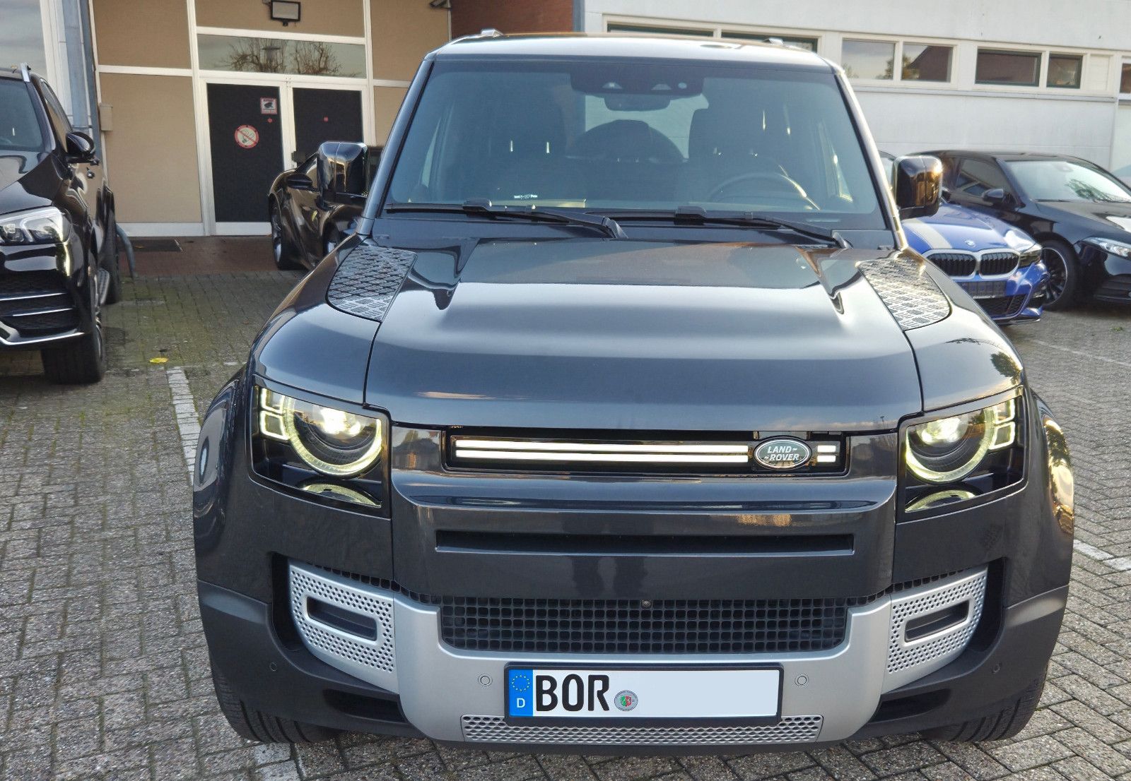 Land Rover Defender 110 X-Dynamic 200 SE Pan 360Kam Air foto 2