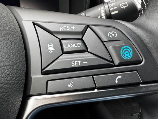 Fahrzeugabbildung Nissan Juke 1.6 Hybrid Tekna*TechoPack*19Zoll*Leder