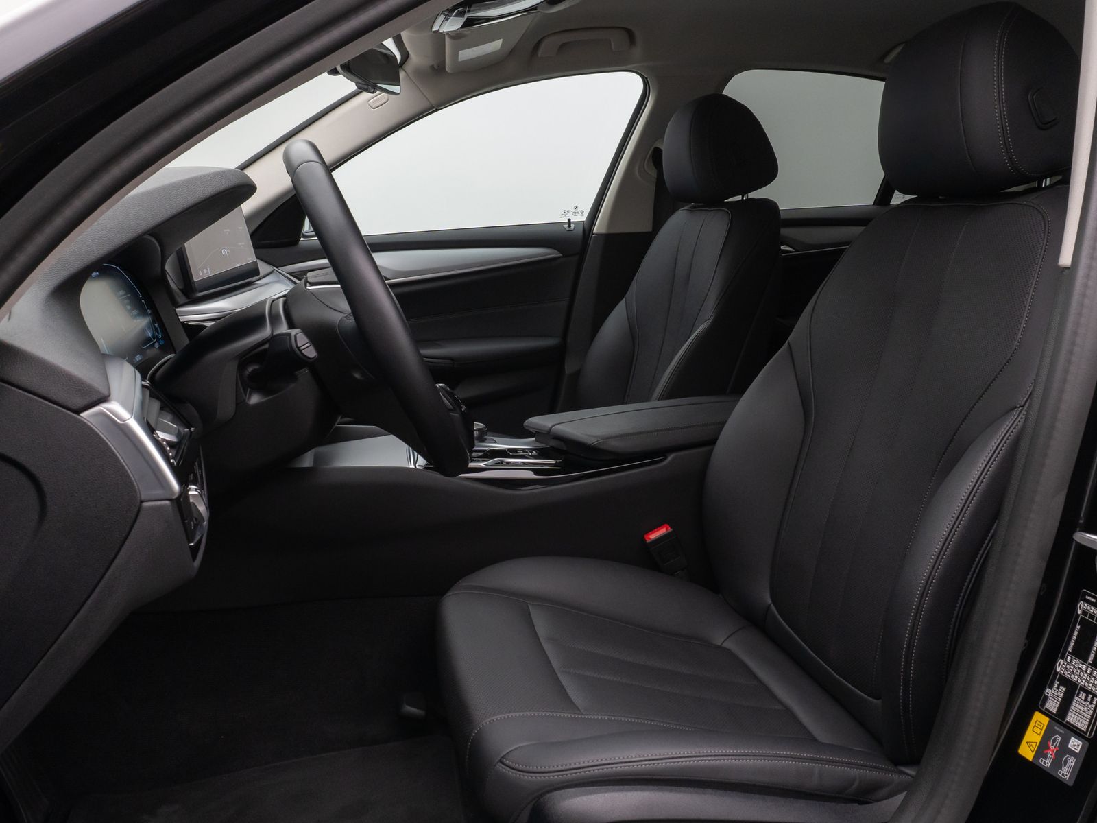 Fahrzeugabbildung BMW 530e Kamera DAB HiFi Leder 4xKlima Alarm 18Zoll