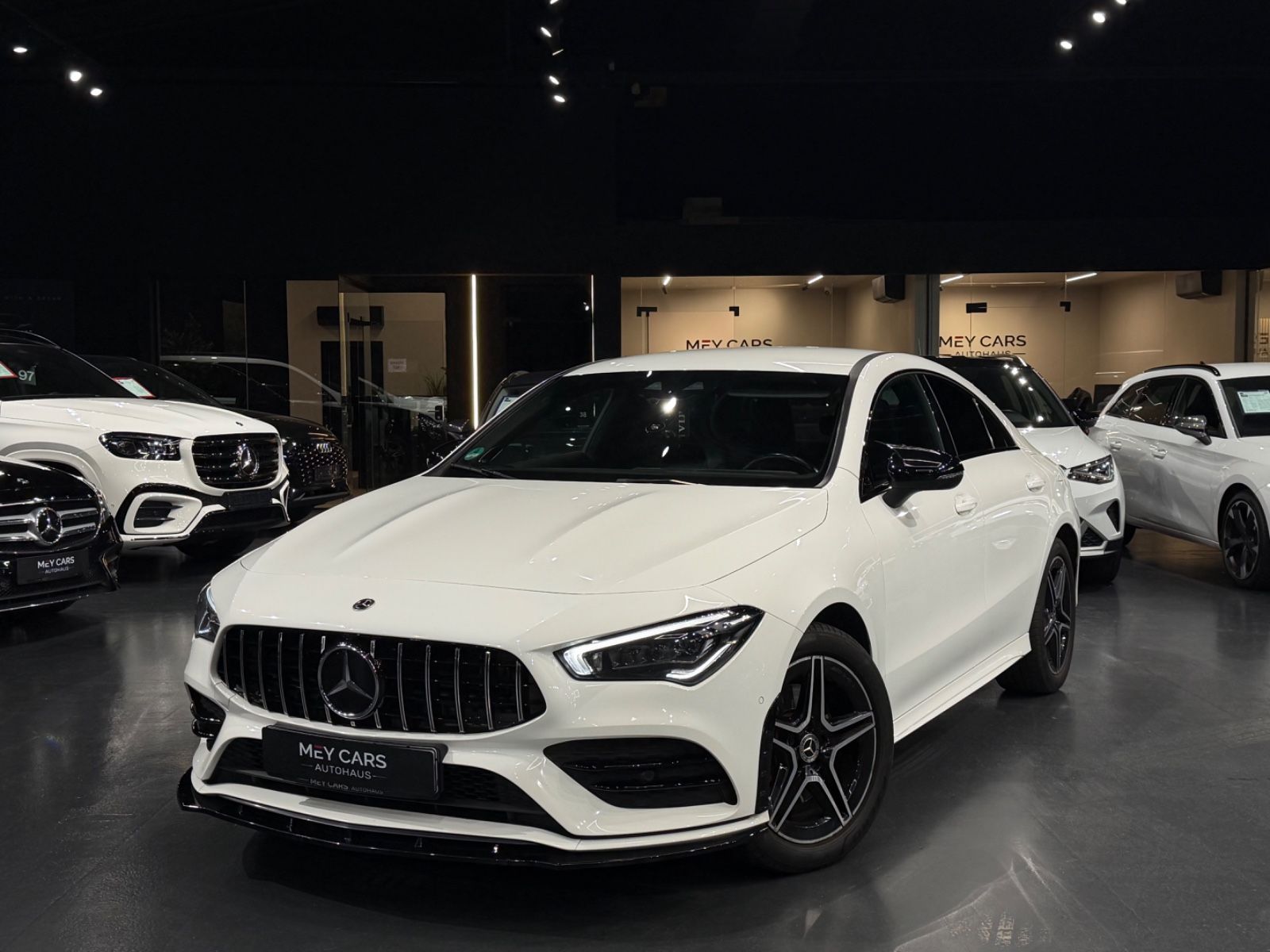 Mercedes-Benz CLA 250 e *AMG*Burmester*Standheizung*NightPaket