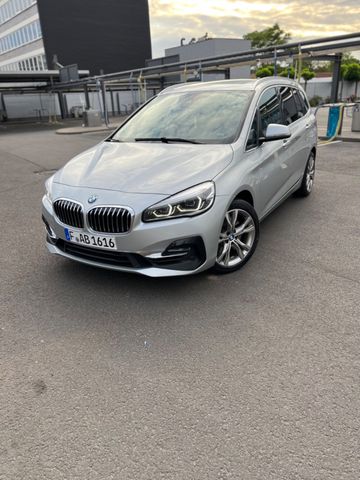 BMW 220i Gran Tourer Luxury Line 7 Sitzer. PRIVATE