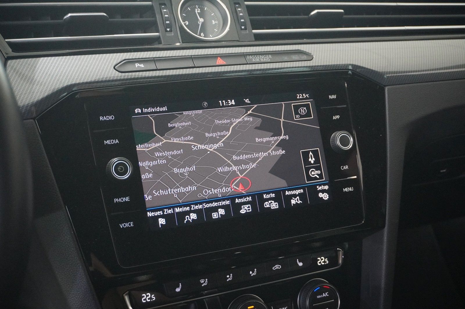 Fahrzeugabbildung Volkswagen Arteon 2.0 TSI R-LINE DSG NAVI/LED/KAMERA/VIRT.