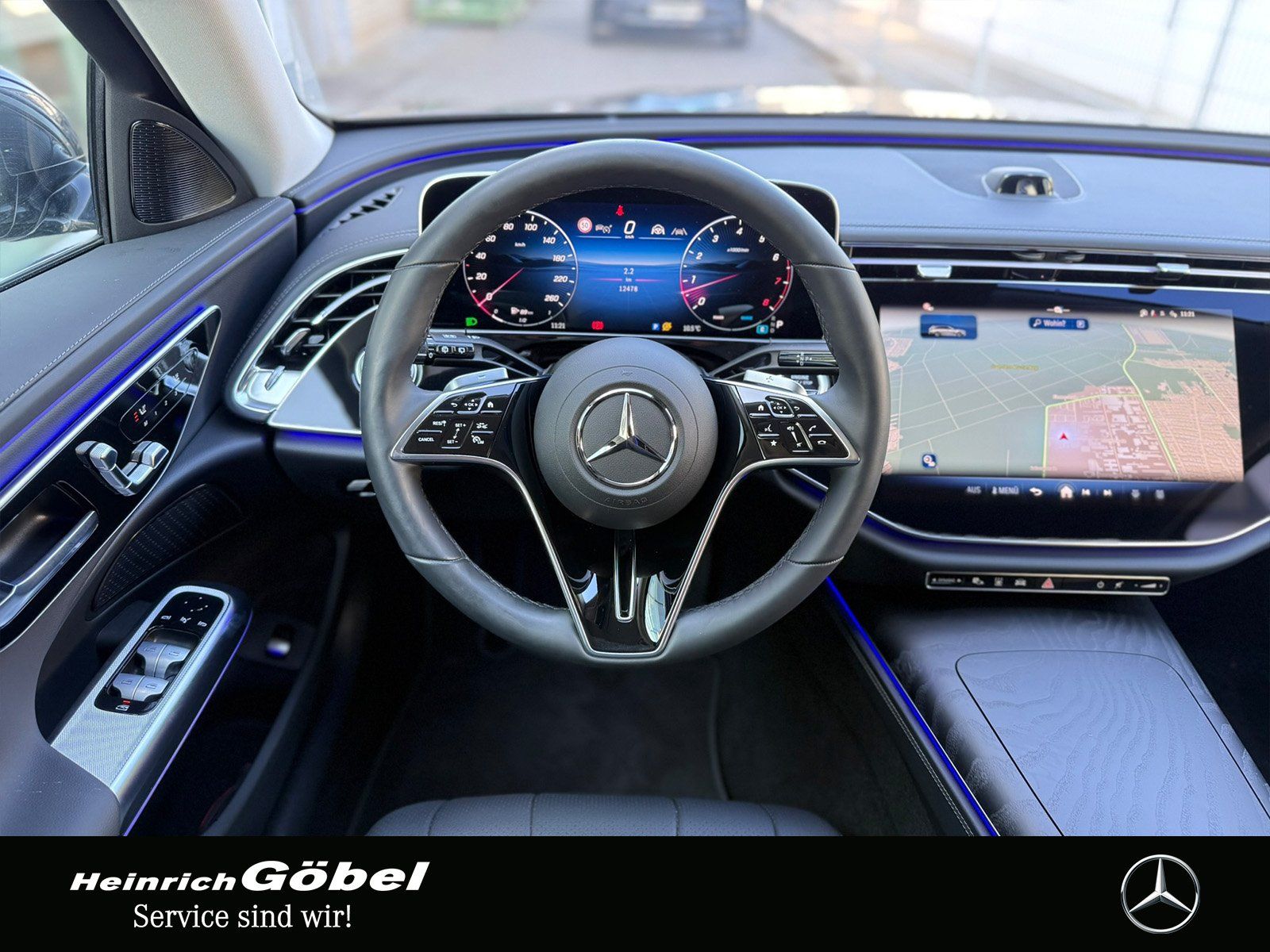 Fahrzeugabbildung Mercedes-Benz E 200 T Avantgarde*SUPERSCREEN*STANDHEIZ*SITZKLI