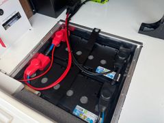 Carthago C-tourer T 143 LE*ALKO*SAT*Wechselrichter*Solar