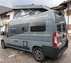 Sunlight Adventure Cliff 600 8G LED Dieselheizung ACC 