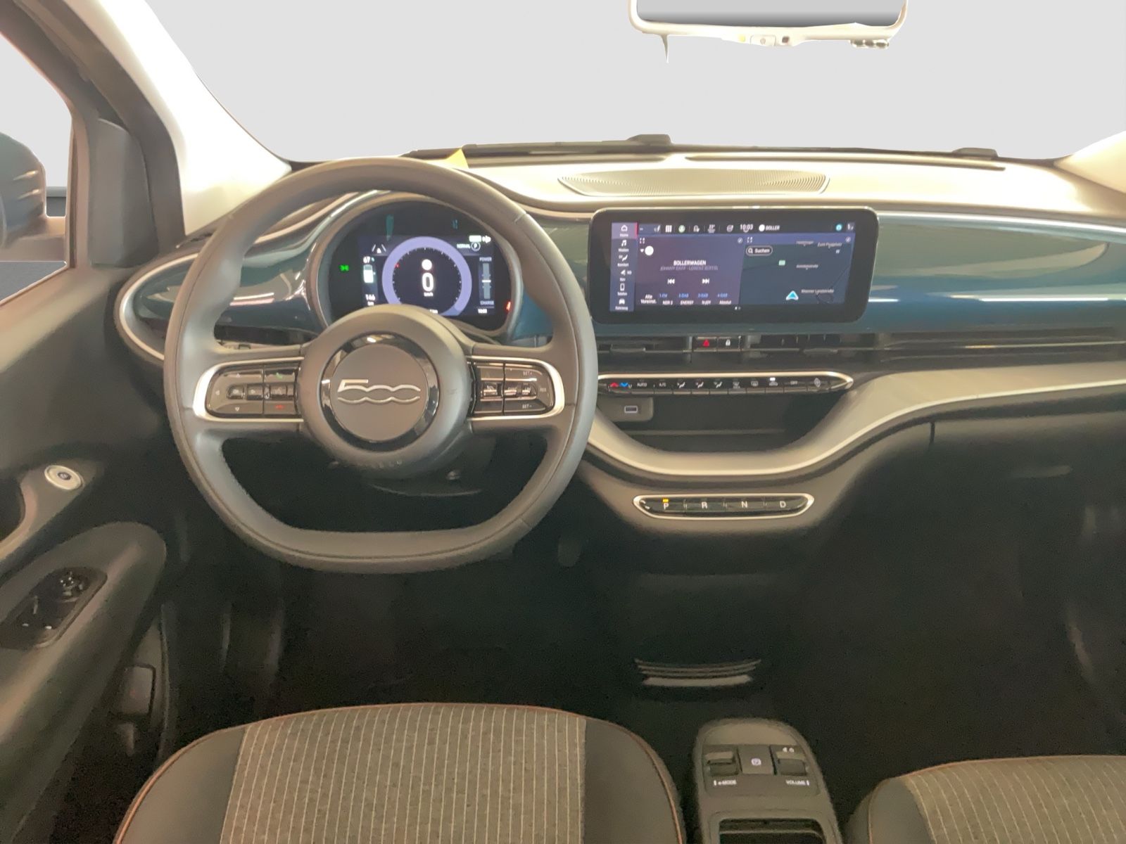 Fahrzeugabbildung Fiat 500e Cabriolet Icon + Kamera, LED, Sitzheizung