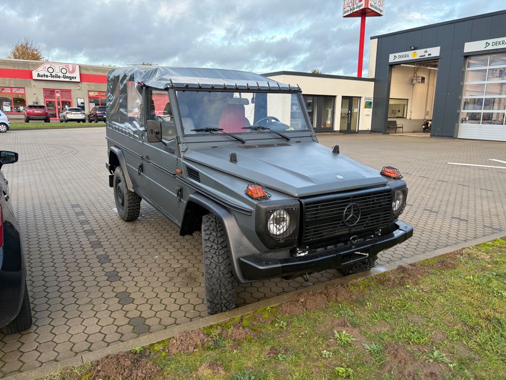 Mercedes-Benz G 270
