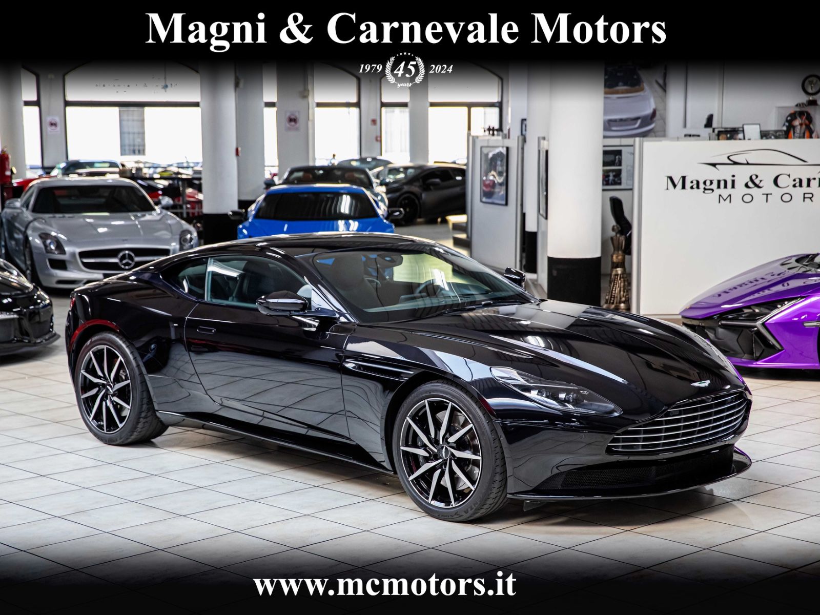 ASTON MARTIN DB11